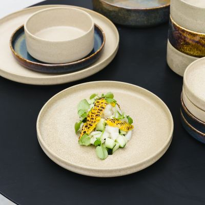 Plate 25cm beige Pila