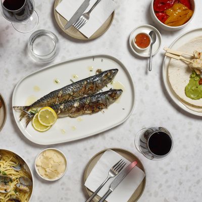 Teller flach 34x22xH2cm weiß Pila