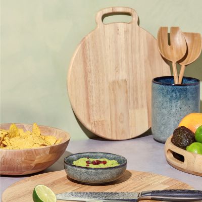Serving board 30/34xH1,5cm with handle wood Essenza