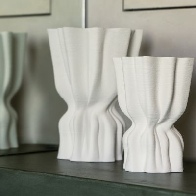 Vaas 22x17,5xH29cm draped white Vea