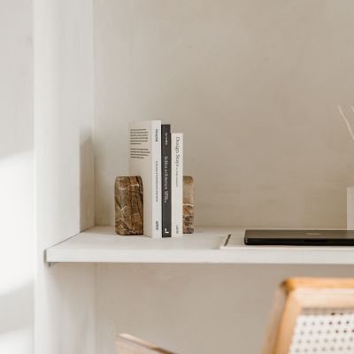 Boekensteun marmer bruin Opus - set/2