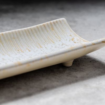 Plat &agrave; servir 39x8xH3cm sand Umi