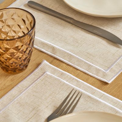 Placemat 44x29cm beige met wit stiksel Tabletop