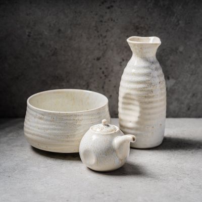 Sake fles 30cl sand Umi